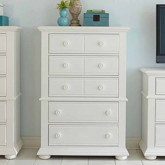 Liberty Furniture Summer House 5 Drawer Chest in Oyster White image