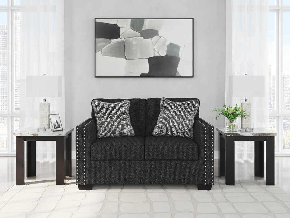 Jasmine Peaks Loveseat