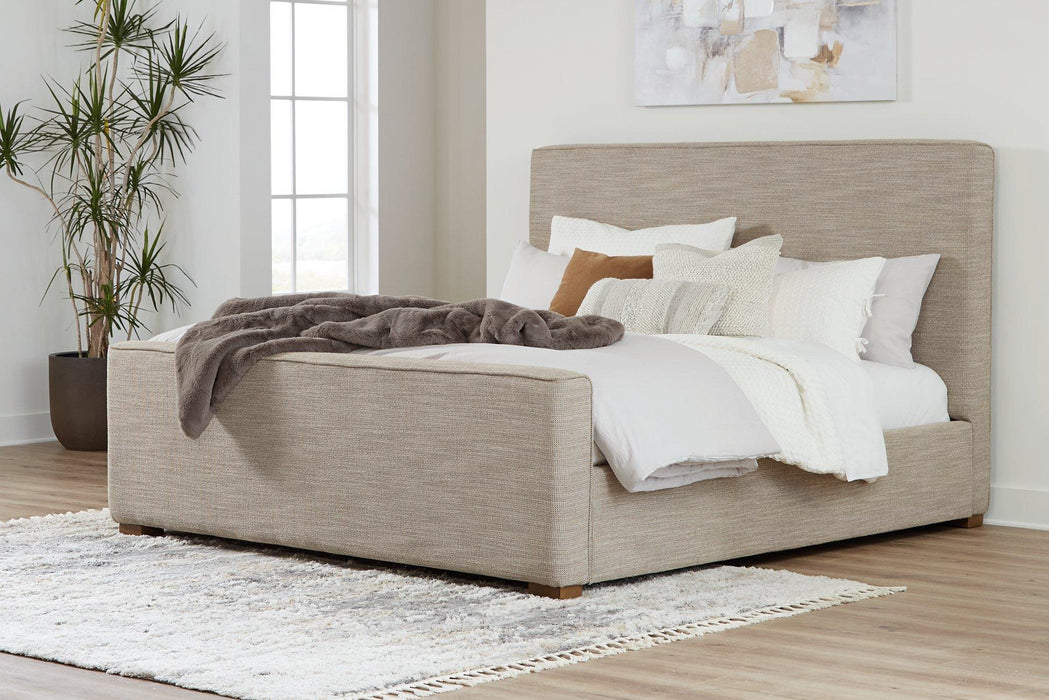 Dakmore Upholstered Bed