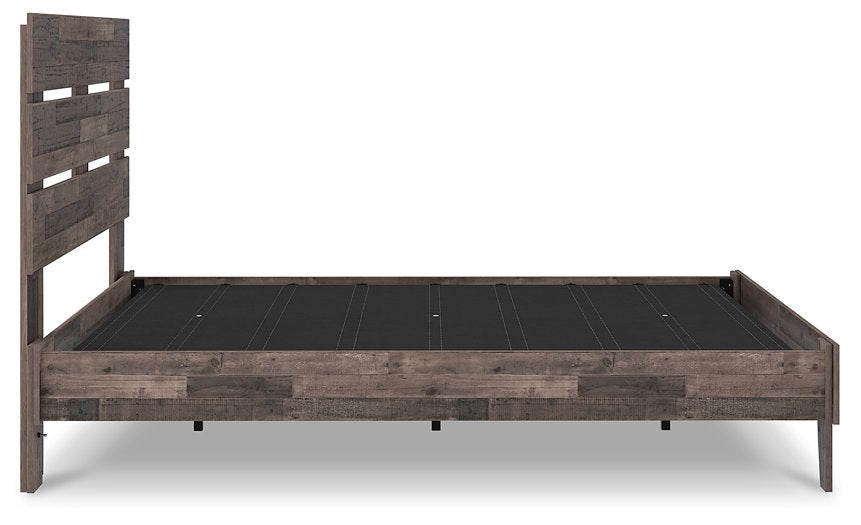 Neilsville Panel Bed