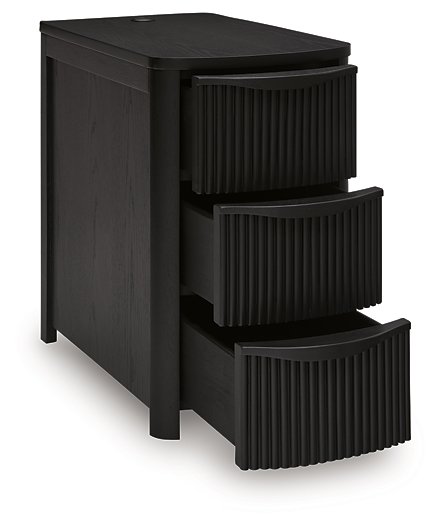 Camdill Chairside End Table