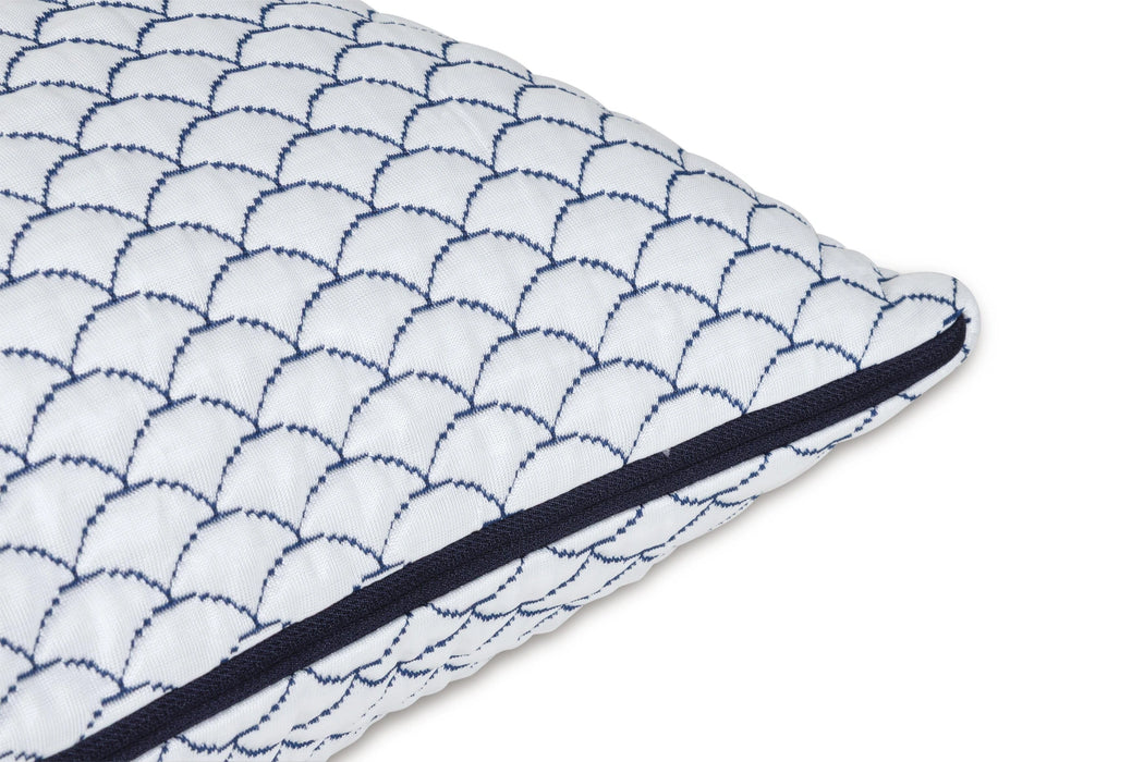 DreamCloudTM Classic / Pillow (Set of 4)