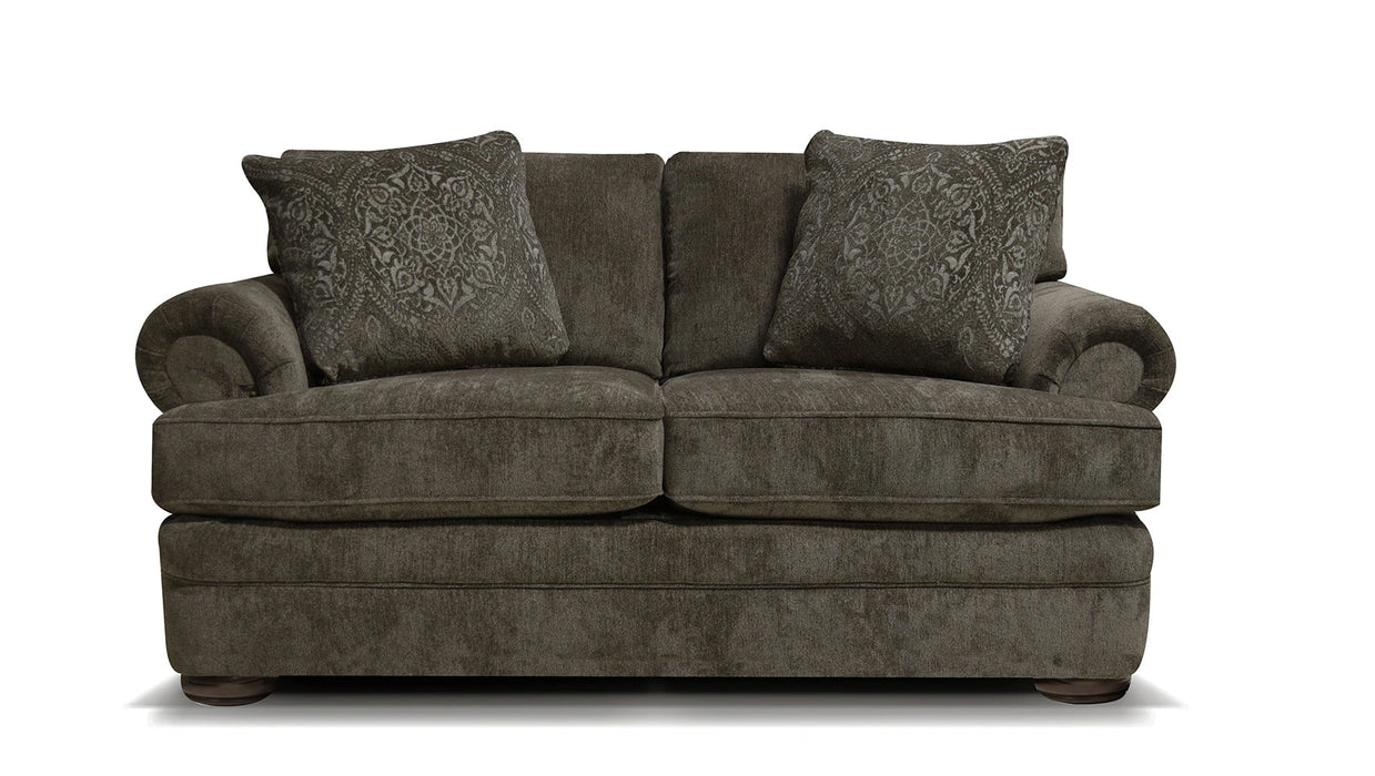 Knox Loveseat